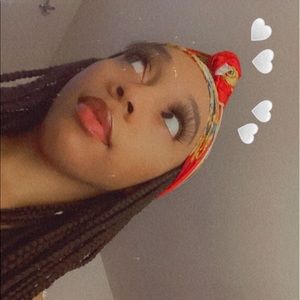Meet your Posher, Shydera